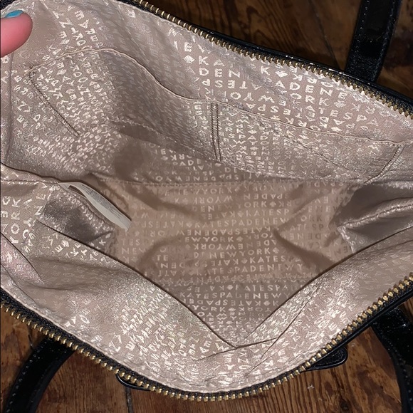 Kate Spade ♠️ Polka Dot Patent Leather Small Tote - Picture 8 of 10